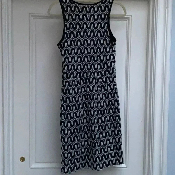Banana Republic Petite Sheath Straight Lace Squiggle Black/White Dress 4P - Picture 5 of 10